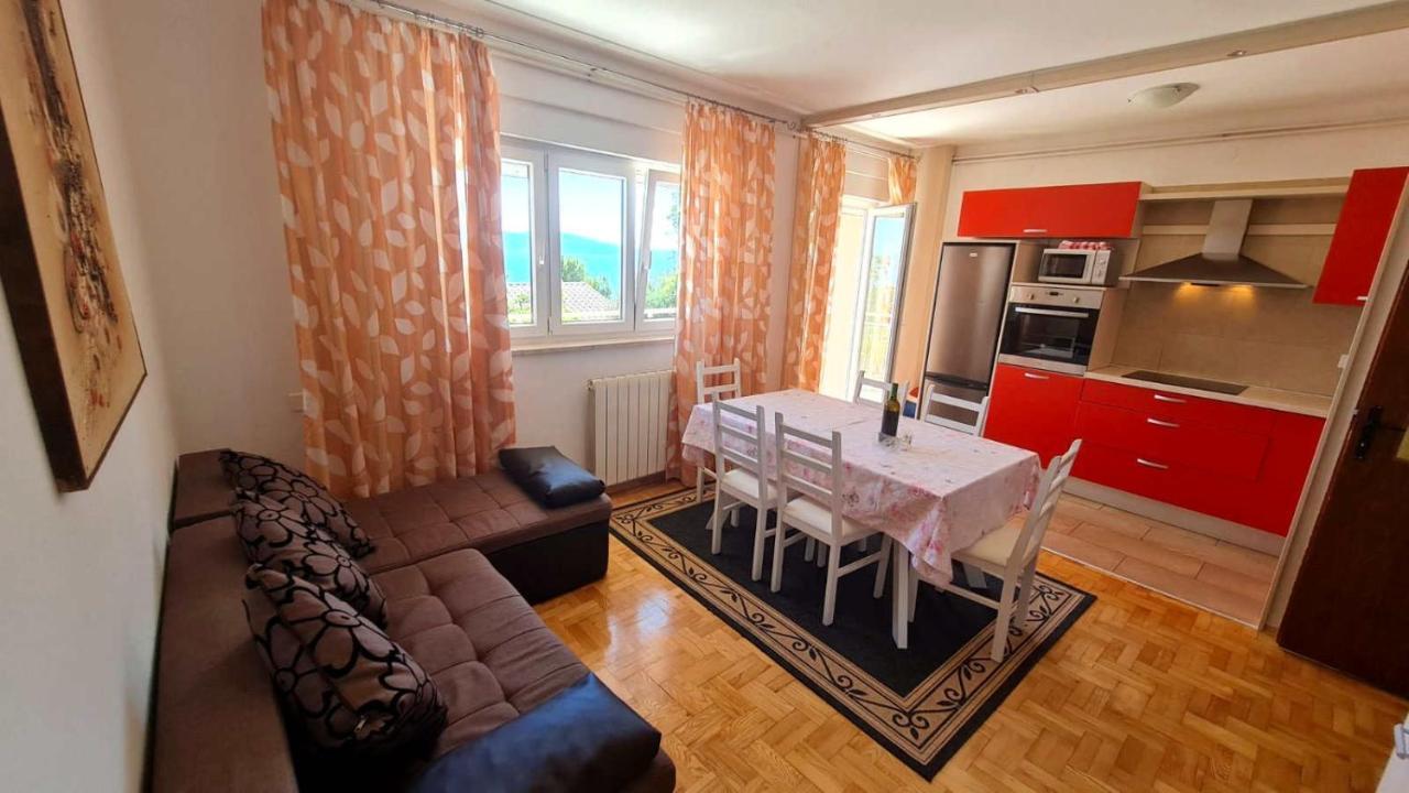 Apartmens Adriana Novi Vinodolski Luaran gambar